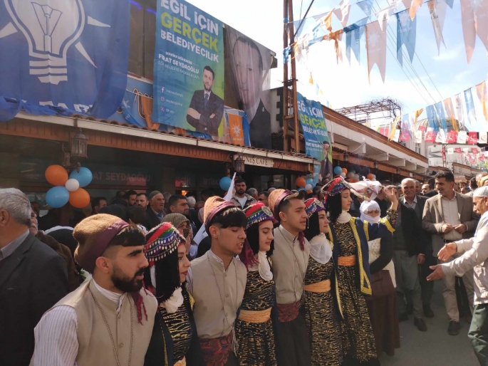 AK Parti'nin Eğil Belediye Başkan Adayı Fırat Seydaoğlu'nun Seçim Bürosu Coşkuyla Açıldı