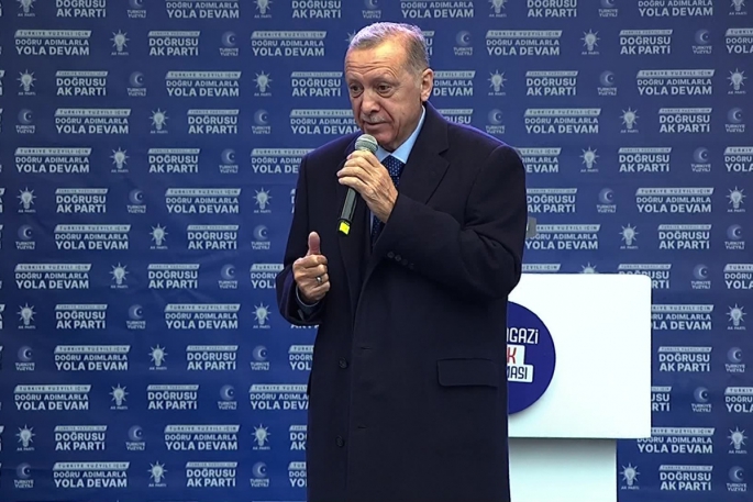 Cumhurbaşkanı Erdoğan: 'Meral hanımı masaya döndüren de, Muharrem İnce'yi adaylıktan çektiren de aynı güçtür'