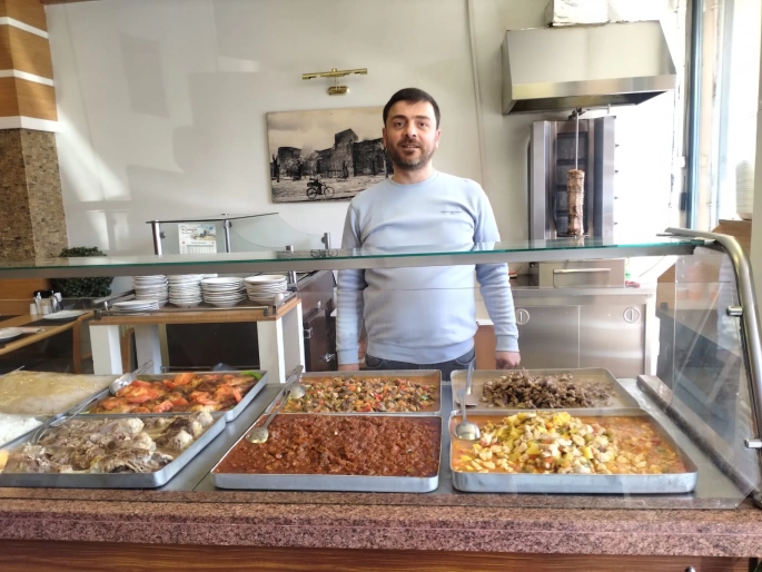Diyarbakır’da Enflasyona Meydan Okuyan İftar Kampanyası: 10 Çeşit İftar Menüsü Sadece 350 TL!