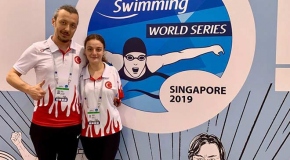 Milli yüzücü Boyacı, Singapur'da altın madalya kazandı