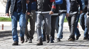 Bodrum'da kaçak sigara operasyonu: 4 gözaltı