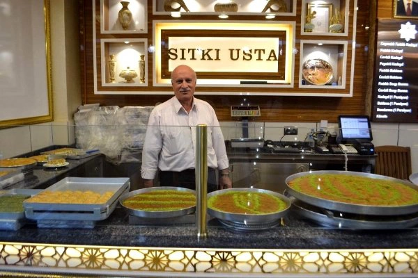 Kadayıfçı Sıtkı Usta: Kadir Gecesi, Affın ve Mağfiretin Gecesidir