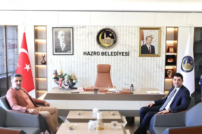 Kaymakam Mehmet Kılıç'tan Hazro Belediyesi'ne Ziyaret