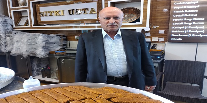 Meşhur Kadayıfçı Sıtkı Usta’dan Kadınlar Günü Mesajı