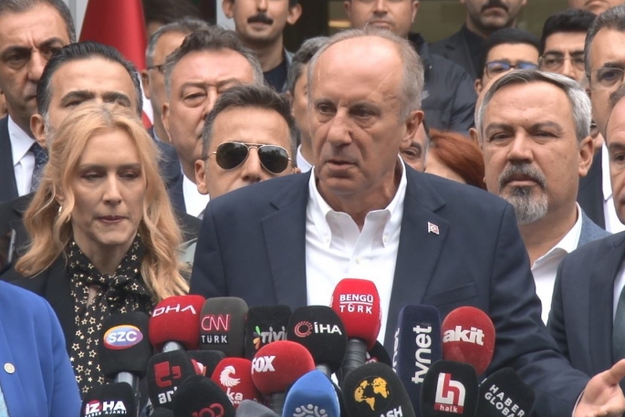 Muharrem İnce'nin adaylıktan çekilme dilekçesi YSK'ya teslim edildi