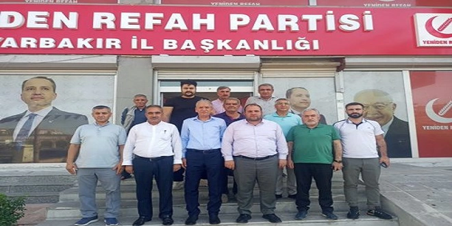 Polis Emeklileri Derneği’nden Diyarbakır’da Yeniden Refah Partisi’ne Ziyaret